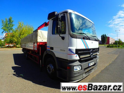 Mercedes-Benz Actros 2532L s hydraulickou rukou Palfinger