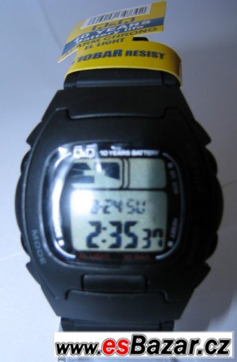 Pánské sportovní digitální hodinky Q&Q, vodotěsnotí 10ATM