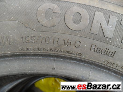 Letní pneu 195/70/15 C Continental