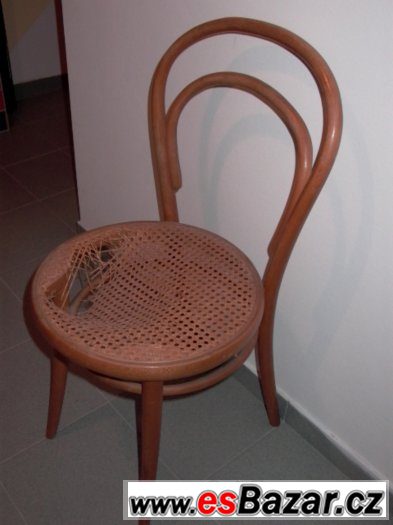 ratanová židle