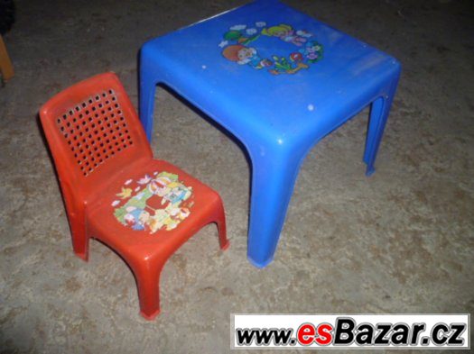 Dětský stolek + židle SPĚCHÁ