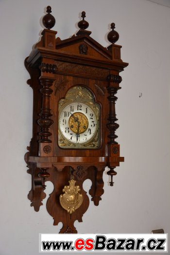 Starožitné, řezbované hodiny Junghans r1920- krásný ciferník