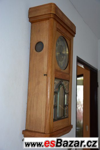 Starožitné skříňové hodiny Gustav Becker, rok 1920-Světlé