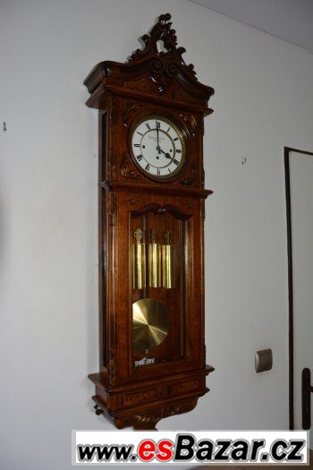 Starožitné 3závažové vídeňské hodiny 1855-skelet po renovaci