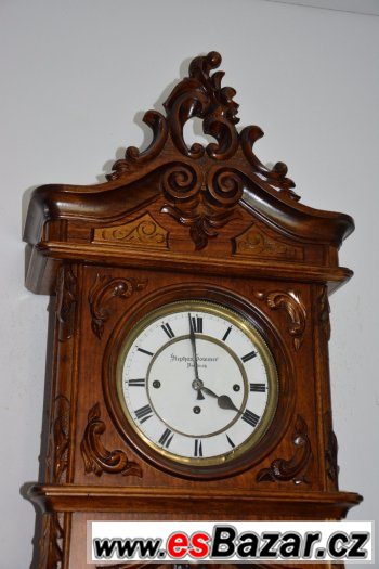 Starožitné 3závažové vídeňské hodiny 1855-skelet po renovaci Starožitné 3závažové vídeňské hodiny 1855-skelet po renovaci