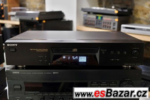 CD Player SONY CDP-XE370 / Jako nový / Dálkové Ovládání