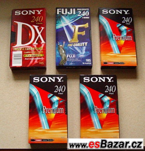 nove-vhs-o-vine-4-ks-dvd-5-ks-harry-potter-2-ks-cd-2x