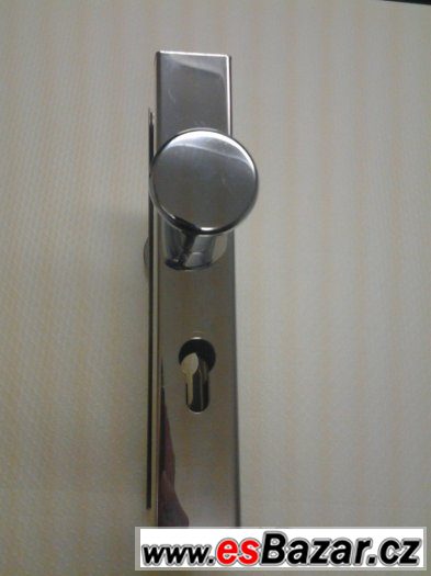 Bezpečnostní kování Rostex 802/72 Bezpečnostní kování Rostex 802/72