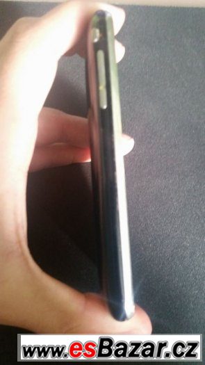 Prodám iPhone 3G (FUNKČNÍ ale POUŽÍVANÝ) PLATÍ DO SMAZÁNÍ