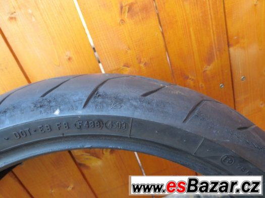 Přední pneu 120/70 ZR17 Pirelli Diablo Corsa