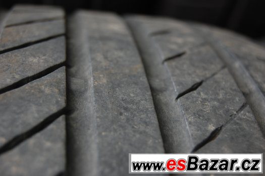 225/45R17 SEBRING,CONTINENTAL a NOKIAN,2ks,vzorek 3-4mm