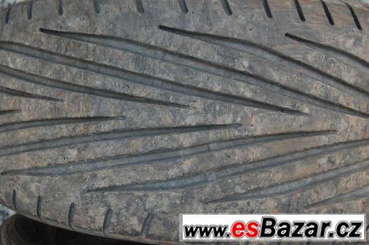 215/55ZR16 GOOD YEAR F1, 2ks, vzorek 5mm, záruka 215/55ZR16 GOOD YEAR F1, 2ks, vzorek 5mm, záruka
