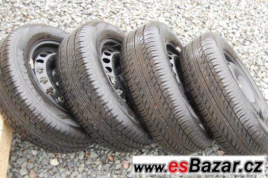 195/65R15 HANKOOK,4ks,na pl. discích VW 6Jx15H2,vzorek 7,5mm