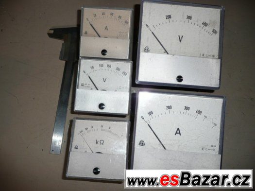 Panelové  voltmetry, ampérmetry a ohmmetry