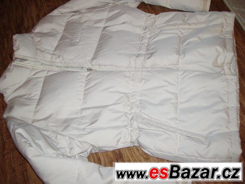 krasna-perova-bunda-reebok-vel-38-m