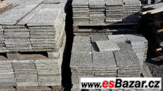 Prodám venkovní dlažbu 30x30x3cm Prodám venkovní dlažbu 30x30x3cm