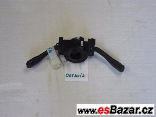 ovladaci-packy-svetel-blinkru-a-steracu-octavia-1