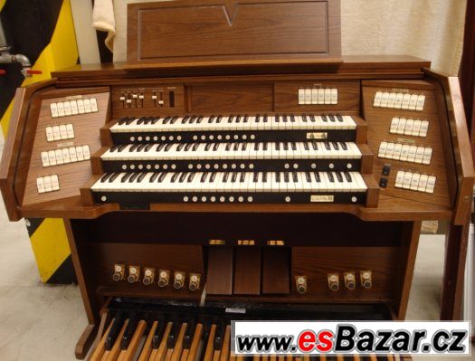 Elektronické varhany s pedály a s lavicí značky Viscount III Elektronické varhany s pedály a s lavicí značky Viscount III