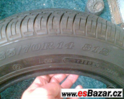 Dunlop SP10 165/70R14:prodám  jednu pneu,vzorek 5-7mm