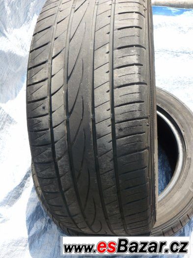 Pneu FALKEN ZIEX ZE 912 215/55 R16 97H