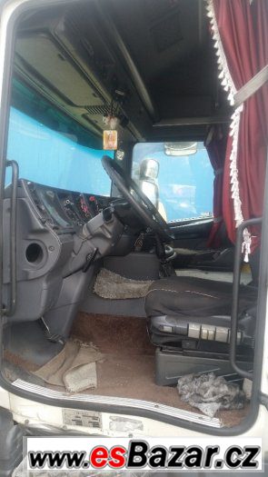 Scania R420 - poškozený motor