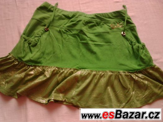 Zelená sukně