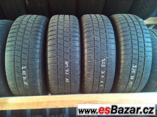 205-70r15-95w-pirelli-p4000