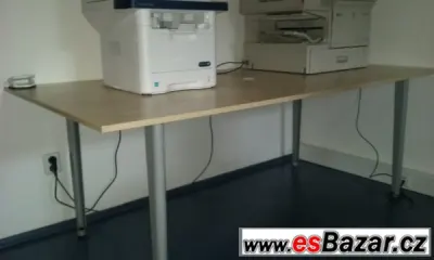 Kancel. stůl a židle do zasedačky