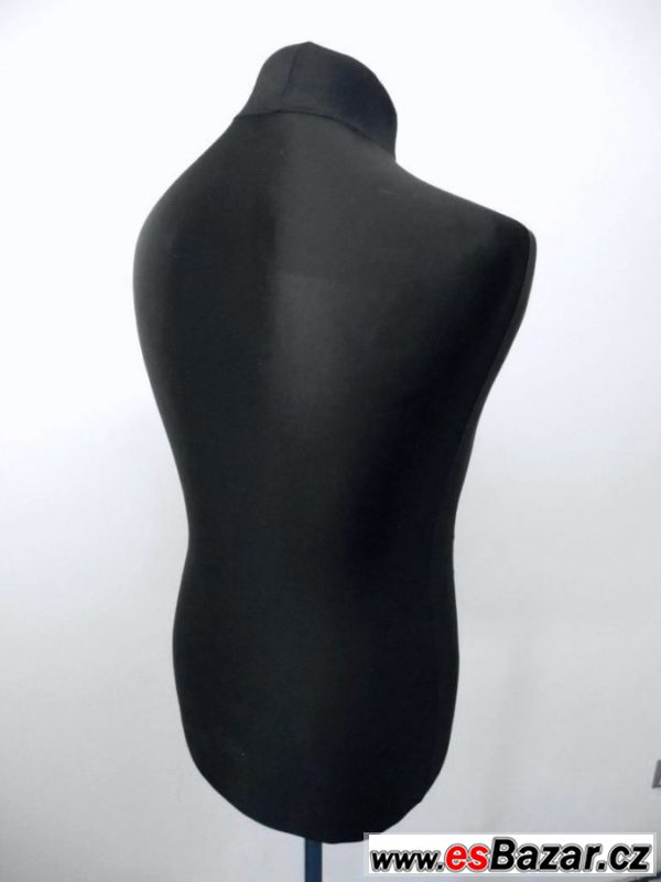 Pánská sametová černá figurína