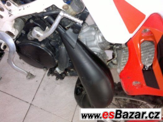 Honda CR 125 98 pěkný stav Honda CR 125 98 pěkný stav