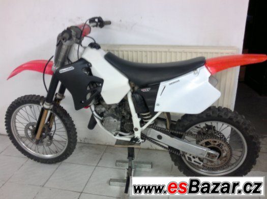 Honda CR 125 98 pěkný stav Honda CR 125 98 pěkný stav
