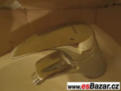 Prodám bidet s baterií