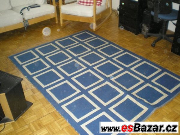 koberec-modra