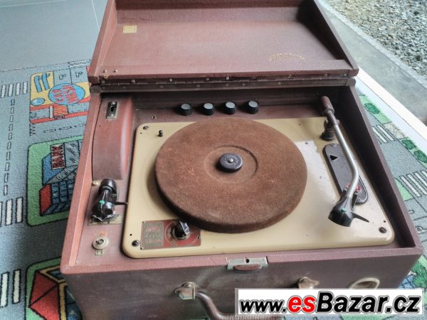 Gramofon Supraphon H13-50 z r.1954