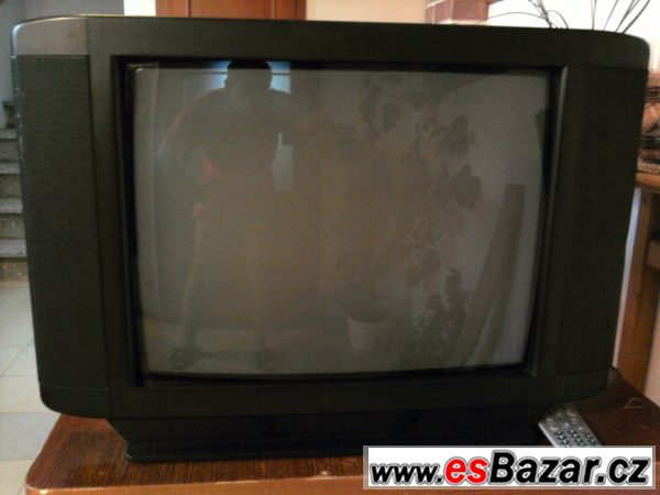 barevny-televizor-tesla-tv-s55ts