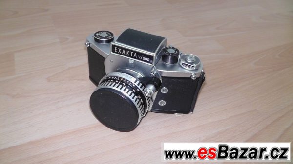 fotoaparat-exakta-vx-500