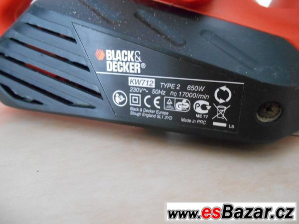 Elektrický hoblík Black&Decker