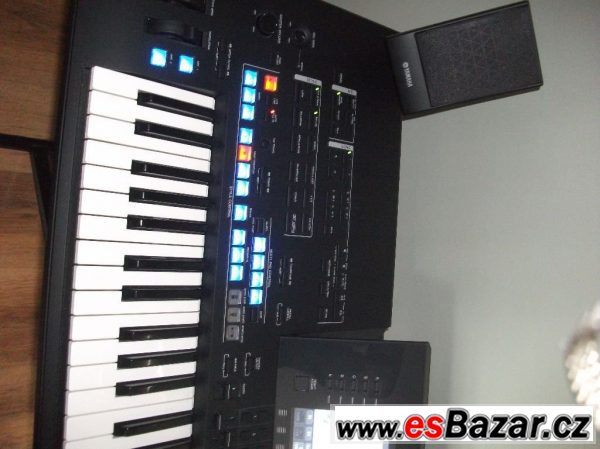 Yamaha Tyros4 10. výročí Special Ed