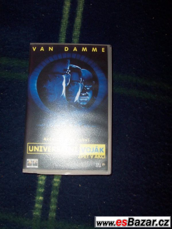  VHS film: Universální voják   