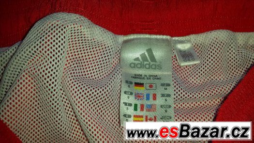 Sportovní šortky Adidas - S/M