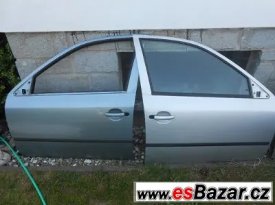 Škoda Octavia 1 - facelit - boční dveře