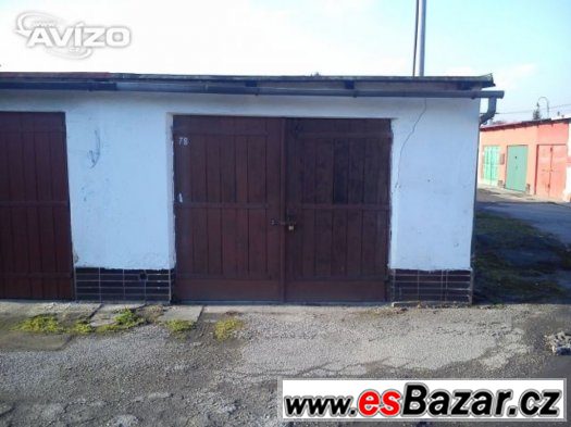Garáž Sv. Čecha, Karviná Garáž Sv. Čecha, Karviná