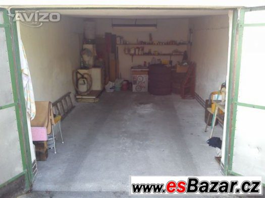 Garáž Sv. Čecha, Karviná Garáž Sv. Čecha, Karviná