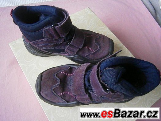 kvalitni detske boty-neutralnich barev,vel.29,na suchy zip,l