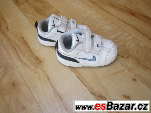 NIKE BOTASKY VEL.21+GEOX ZDARMA