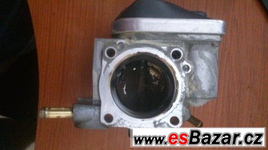 Škrtící klapka Audi A4 Škrtící klapka Audi A4