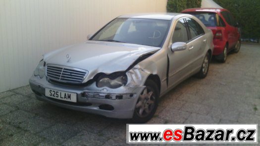 mercedes w 203 cerna kuze