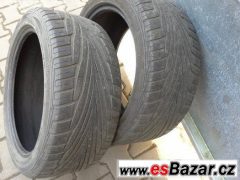 Pneu Uniroyal 245/40/17