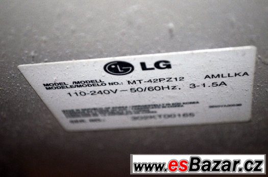 LG plasma TV s příslušenstvím