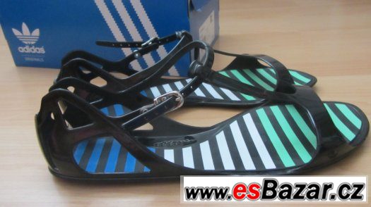 DÁMSKÉ  ČERNÉ ADIDAS NOVÉ SANDÁLKY vel. 42